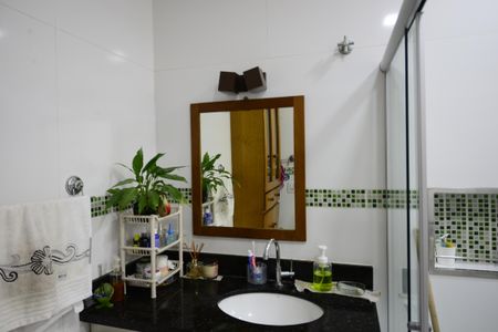 Casa à venda com 102m², 3 quartos e 1 vagaSuíte 1