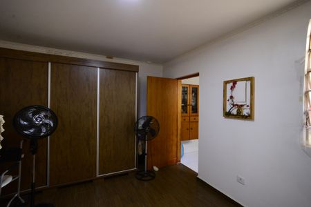 Casa à venda com 102m², 3 quartos e 1 vagaSuíte 1