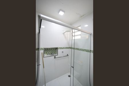 Casa à venda com 102m², 3 quartos e 1 vagaSuíte 1