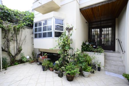 Casa à venda com 102m², 3 quartos e 1 vagaGaragem