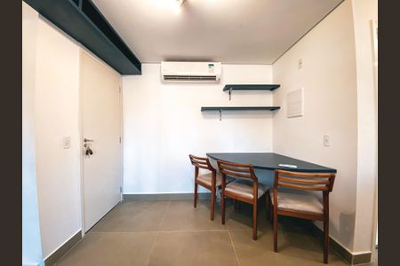 Apartamento à venda com 44m², 2 quartos e 1 vaga Apartamento à venda com 44m², 2 quartos e 1 vagaSala