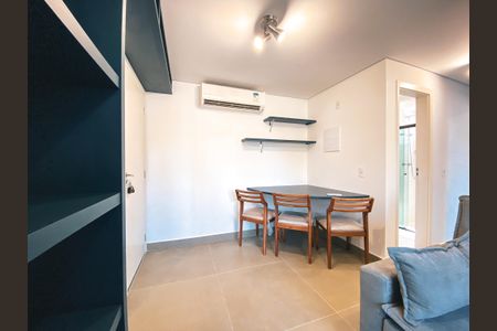 Apartamento à venda com 44m², 2 quartos e 1 vaga Apartamento à venda com 44m², 2 quartos e 1 vagaSala
