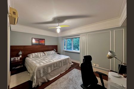 Casa de condomínio à venda com 224m², 4 quartos e 5 vagas Casa de condomínio à venda com 224m², 4 quartos e 5 vagasSuíte 1
