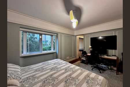 Casa de condomínio à venda com 224m², 4 quartos e 5 vagas Casa de condomínio à venda com 224m², 4 quartos e 5 vagasSuíte 1