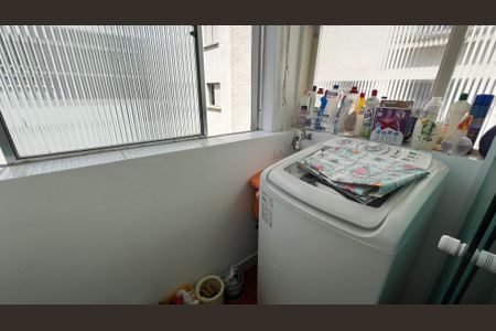 Apartamento à venda com 65m², 3 quartos e 1 vaga Apartamento à venda com 65m², 3 quartos e 1 vagaÁrea de Serviço