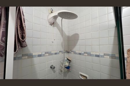 Apartamento à venda com 65m², 3 quartos e 1 vaga Apartamento à venda com 65m², 3 quartos e 1 vagaBanheiro