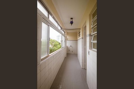 Apartamento à venda com 160m², 4 quartos e 2 vagas Apartamento à venda com 160m², 4 quartos e 2 vagasÁrea de Serviço