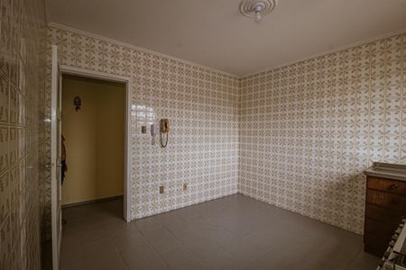 Apartamento à venda com 160m², 4 quartos e 2 vagas Apartamento à venda com 160m², 4 quartos e 2 vagasCozinha