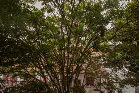 Apartamento à venda com 160m², 4 quartos e 2 vagas Apartamento à venda com 160m², 4 quartos e 2 vagasVista