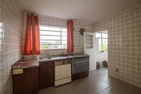 Apartamento à venda com 160m², 4 quartos e 2 vagas Apartamento à venda com 160m², 4 quartos e 2 vagasCozinha