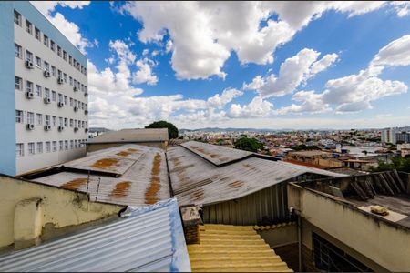 Apartamento para alugar com 103m², 3 quartos e sem vaga Apartamento para alugar com 103m², 3 quartos e sem vagaVista