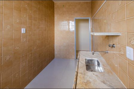 Apartamento para alugar com 103m², 3 quartos e sem vaga Apartamento para alugar com 103m², 3 quartos e sem vagaCozinha