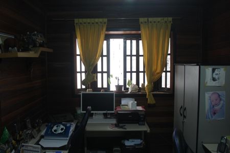 Casa à venda com 180m², 4 quartos e 3 vagasQuarto 2