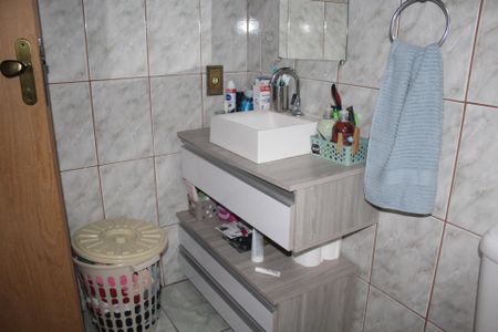 Casa à venda com 180m², 4 quartos e 3 vagasBanheiro da Suíte 1