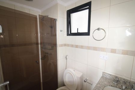 Apartamento à venda com 120m², 2 quartos e 2 vagasBanheiro 1
