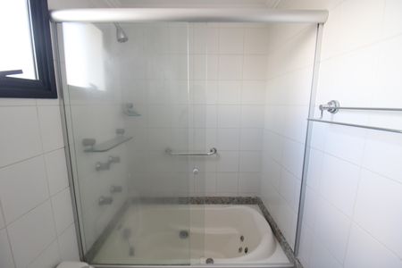 Apartamento à venda com 120m², 2 quartos e 2 vagasBanheiro 2