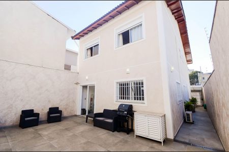 Casa à venda com 175m², 3 quartos e 3 vagasQuintal