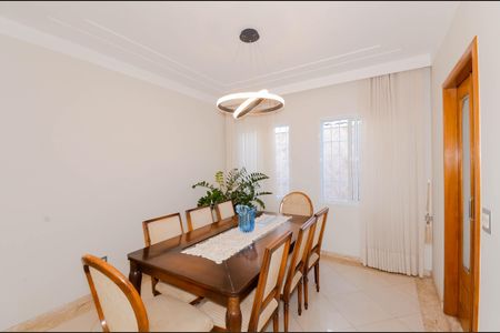 Casa à venda com 175m², 3 quartos e 3 vagasSala de Jantar