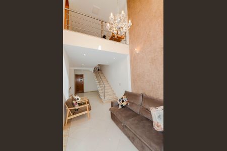 Casa à venda com 175m², 3 quartos e 3 vagasSala