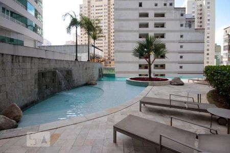 Apartamento à venda com 64m², 2 quartos e 1 vaga Apartamento à venda com 64m², 2 quartos e 1 vagaÁrea comum