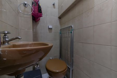 Apartamento à venda com 90m², 3 quartos e sem vagaBanheiro de Serviço
