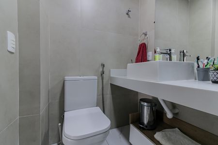 Apartamento à venda com 90m², 3 quartos e sem vagaBanheiro Social