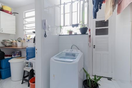 Apartamento à venda com 90m², 3 quartos e sem vagaÁrea de Serviço