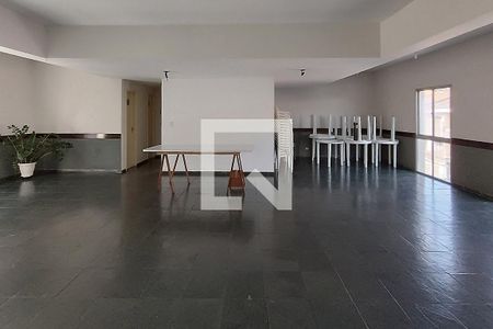 Apartamento à venda com 72m², 2 quartos e 1 vaga Apartamento à venda com 72m², 2 quartos e 1 vagaÁrea comum - Salão de festas