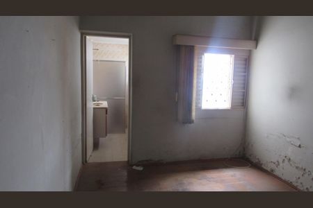 Casa à venda com 175m², 3 quartos e 2 vagasQuarto