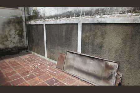 Casa à venda com 175m², 3 quartos e 2 vagasQuintal