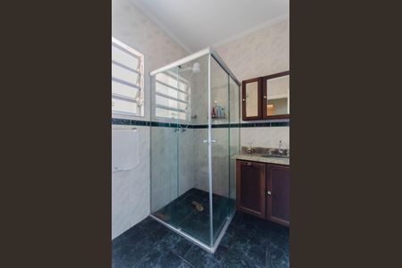 Casa à venda com 170m², 5 quartos e 2 vagas Casa à venda com 170m², 5 quartos e 2 vagasBanheiro da Suíte