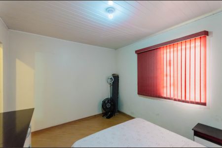 Casa à venda com 170m², 5 quartos e 2 vagas Casa à venda com 170m², 5 quartos e 2 vagasQuarto 4