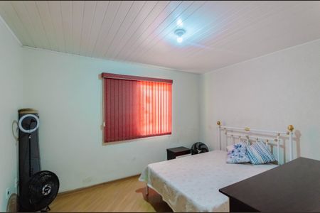 Casa à venda com 170m², 5 quartos e 2 vagas Casa à venda com 170m², 5 quartos e 2 vagasQuarto 4