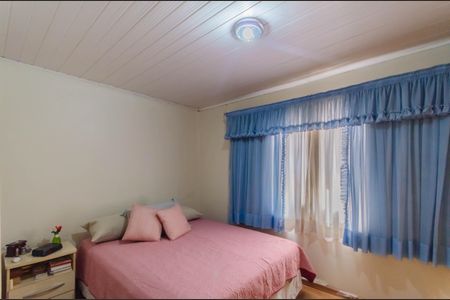 Casa à venda com 170m², 5 quartos e 2 vagas Casa à venda com 170m², 5 quartos e 2 vagasSuíte