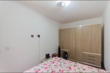 Casa à venda com 170m², 5 quartos e 2 vagas Casa à venda com 170m², 5 quartos e 2 vagasQuarto 1