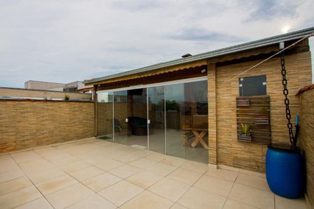 Apartamento à venda com 134m², 3 quartos e 1 vaga Apartamento à venda com 134m², 3 quartos e 1 vagaCobertura