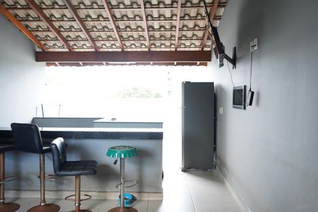 Casa de condomínio à venda com 217m², 3 quartos e 2 vagasChurrasqueira