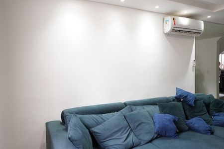 Casa de condomínio à venda com 217m², 3 quartos e 2 vagasSala