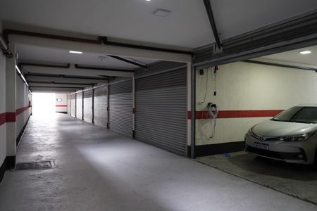 Casa de condomínio à venda com 217m², 3 quartos e 2 vagasGaragem