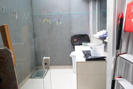 Casa de condomínio à venda com 217m², 3 quartos e 2 vagasÁrea de Serviço