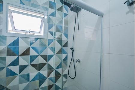 Apartamento à venda com 100m², 2 quartos e 2 vagas Apartamento à venda com 100m², 2 quartos e 2 vagasBanheiro da Suíte