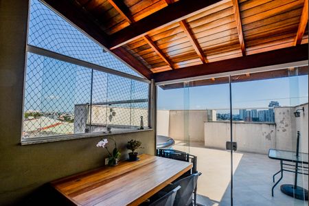 Apartamento à venda com 100m², 2 quartos e 2 vagas Apartamento à venda com 100m², 2 quartos e 2 vagasÁrea gourmet