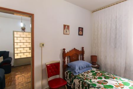 Casa à venda com 240m², 3 quartos e 3 vagas Casa à venda com 240m², 3 quartos e 3 vagasQuarto 1