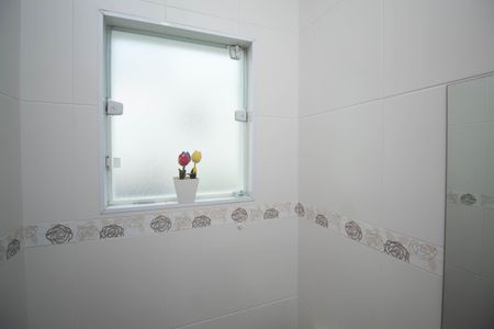 Casa à venda com 90m², 2 quartos e 2 vagas Casa à venda com 90m², 2 quartos e 2 vagasBanheiro