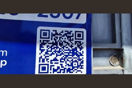 Casa à venda com 230m², 3 quartos e 8 vagas Casa à venda com 230m², 3 quartos e 8 vagasPlaquinha