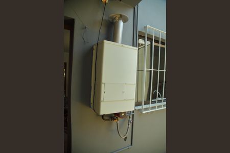 Casa à venda com 110m², 2 quartos e 1 vagaÁrea de Serviço