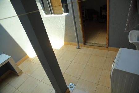 Casa à venda com 110m², 2 quartos e 1 vagaÁrea de Serviço