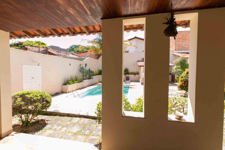 Casa à venda com 460m², 5 quartos e 5 vagasVista Sala 1