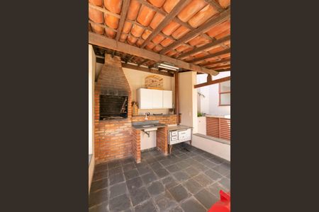 Casa à venda com 460m², 5 quartos e 5 vagasVaranda gourmet