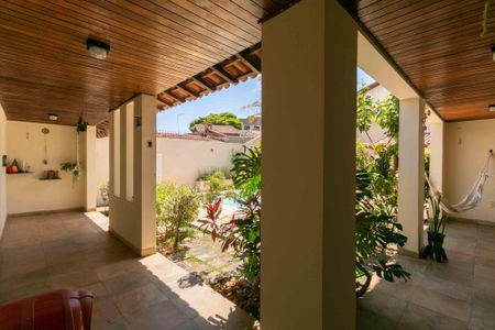 Casa à venda com 460m², 5 quartos e 5 vagasVaranda da Sala